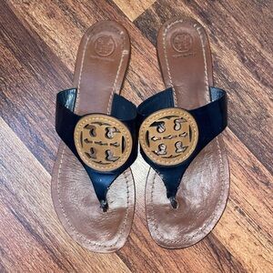 Tory burch slip on sandals